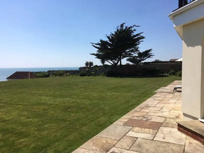 Film location D2372 in East Sussex (photo 12)