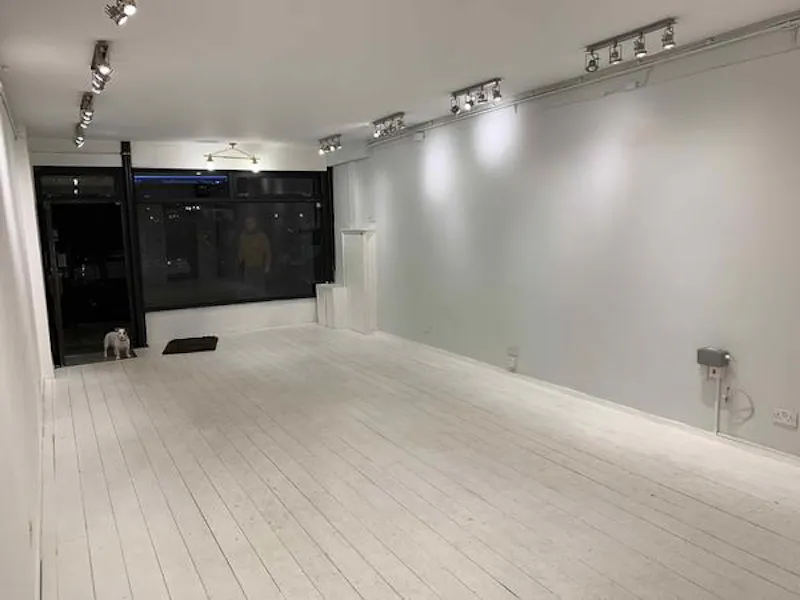 Film location SHOP35 in London (photo 9)