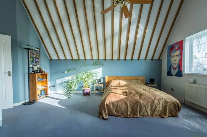 Bedroom at Bright light Kentish Hoo House, D2374 (photo 34)