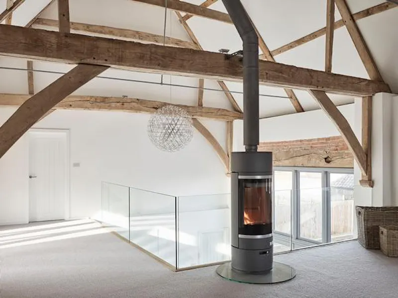 Fireplace at Film location L688 in Norfolk (photo 5)