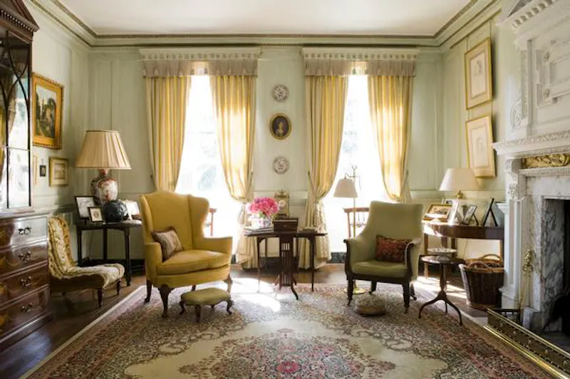 Drawing room at Elegant Huntingdon mansion, A1468 (photo 4)