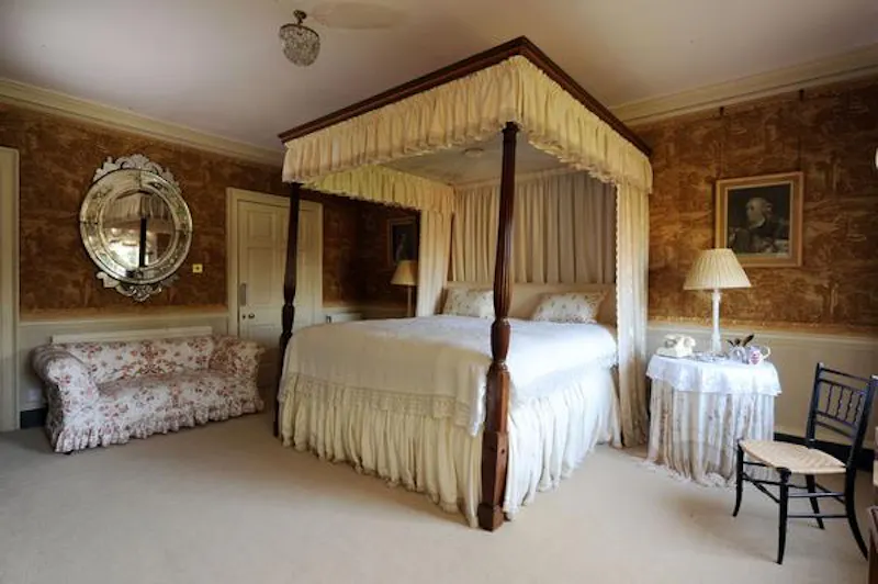 Elegant Huntingdon mansion, A1468 (photo 16)