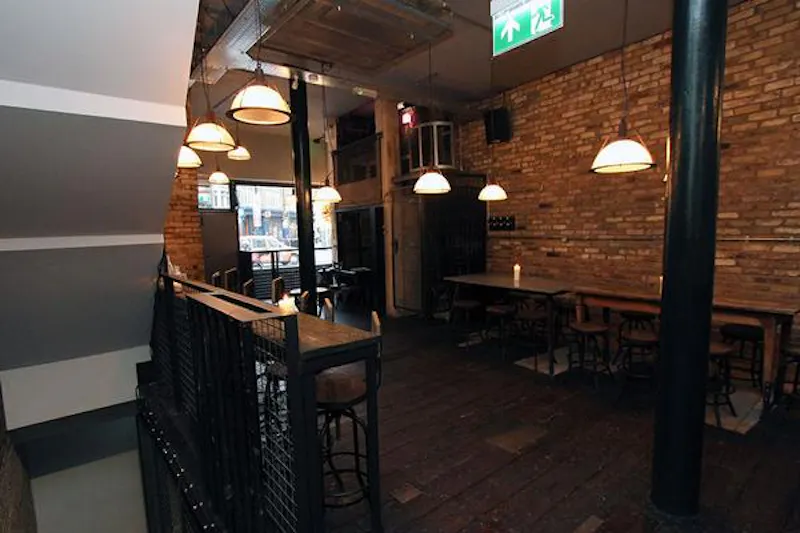 Film location R821 in London (photo 3)