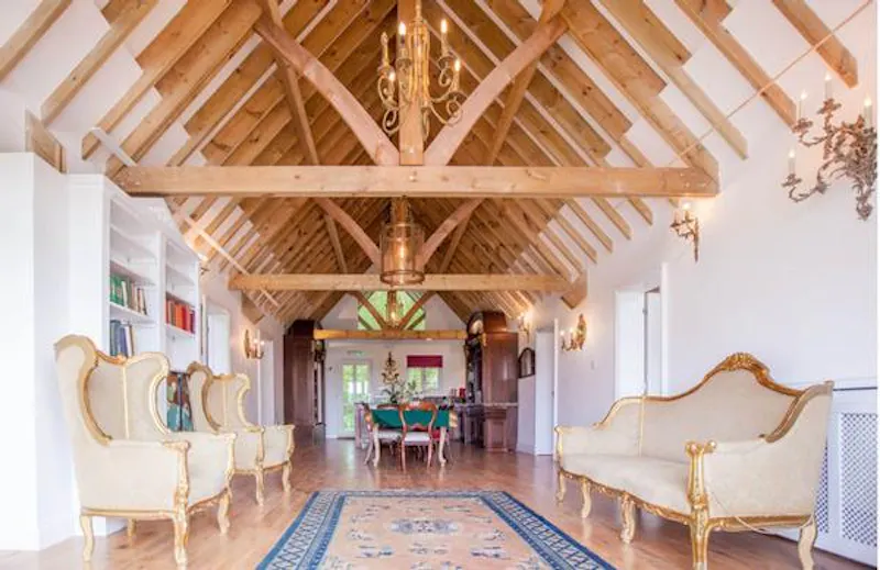 Beams at Film location D2380 in West Sussex (photo 2)