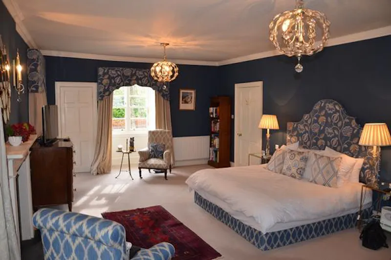 Bedroom at Contemporary Edinburgh Mansion, M316 (photo 17)