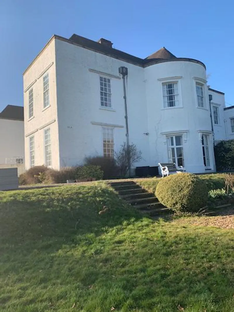 White house with North Downs views, A1471 (photo 1)