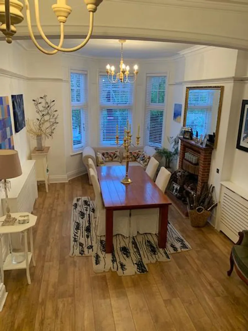 Dining room at Film location E462 in Dorset (photo 4)