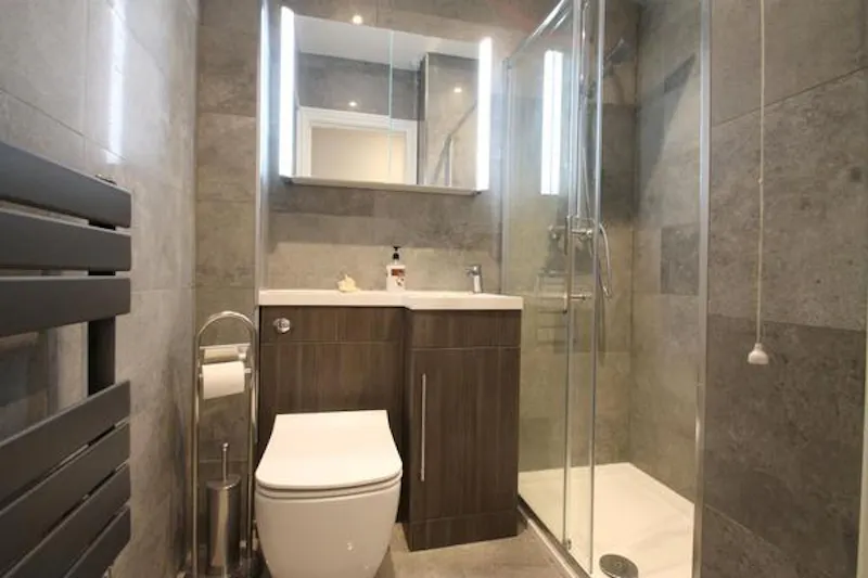 Bathroom at Grove Park red brick home, D2383 (photo 34)