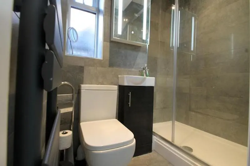 Bathroom at Grove Park red brick home, D2383 (photo 42)