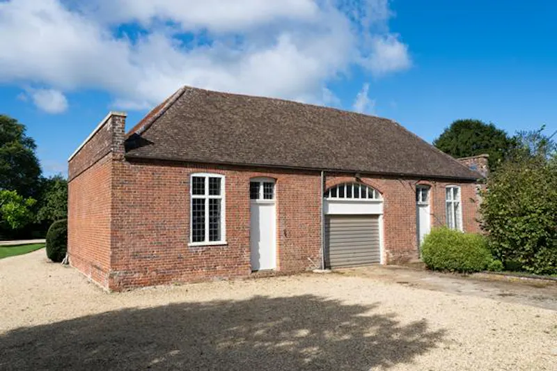 Stable / Outbuildings at Swindon Queen Anne house, A1501 (photo 34)