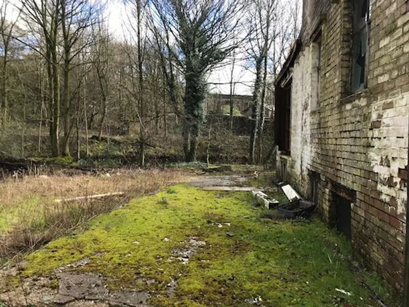 Derelict outbuilding in Manchester, Q132 (photo 30)