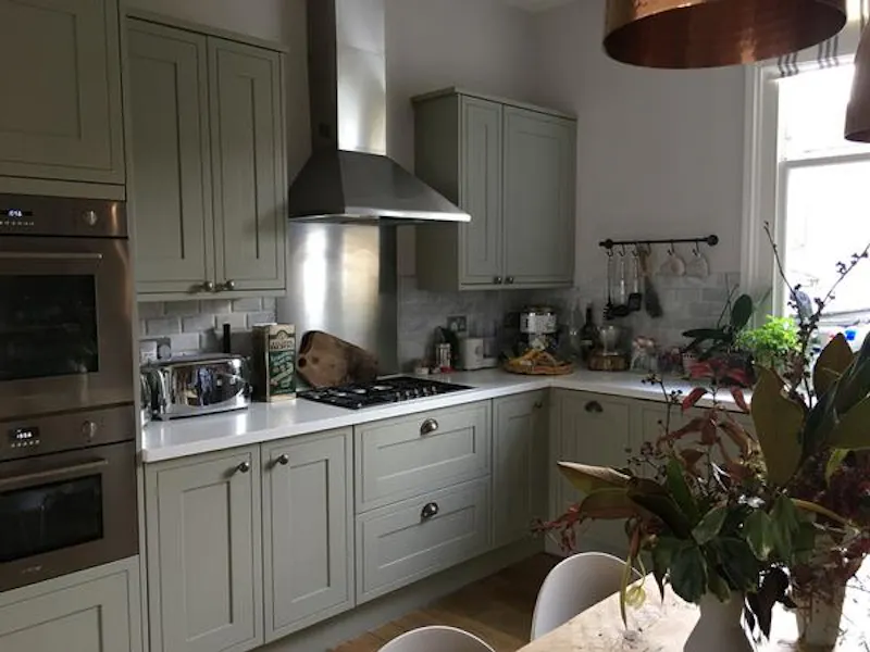 Kitchen at Newington Green apartment, F1170 (photo 6)