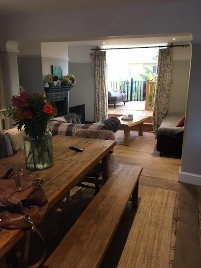 Sunbury-on-Thames riverside home, A1474 (photo 8)