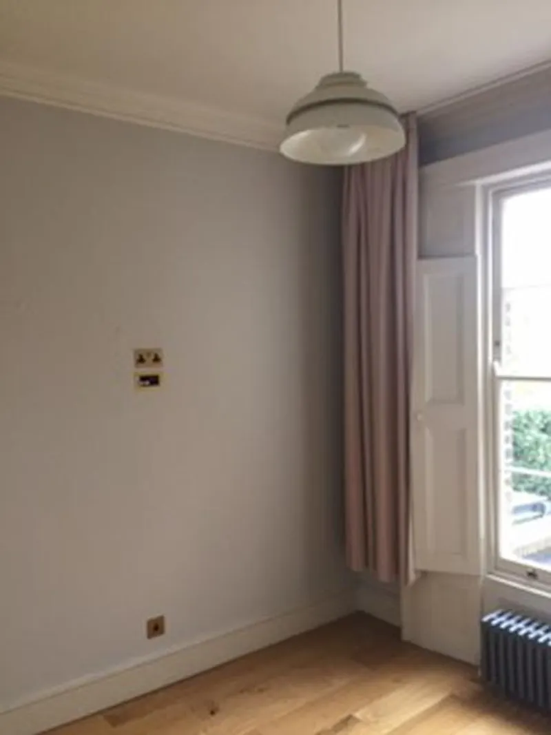 Vacant terraced house in Hackney, A1476 (photo 10)