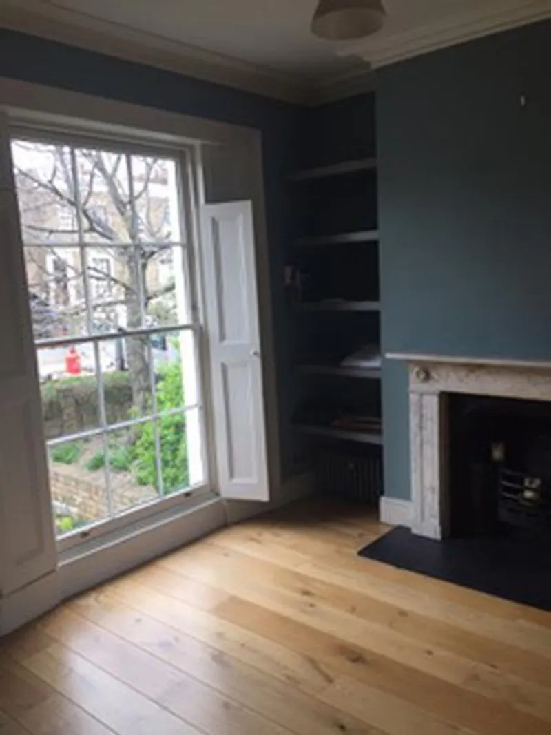 Fireplace at Vacant terraced house in Hackney, A1476 (photo 15)