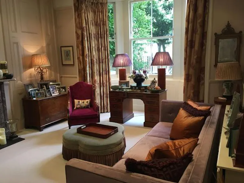 Living Room at Film location B1843 in London (photo 11)
