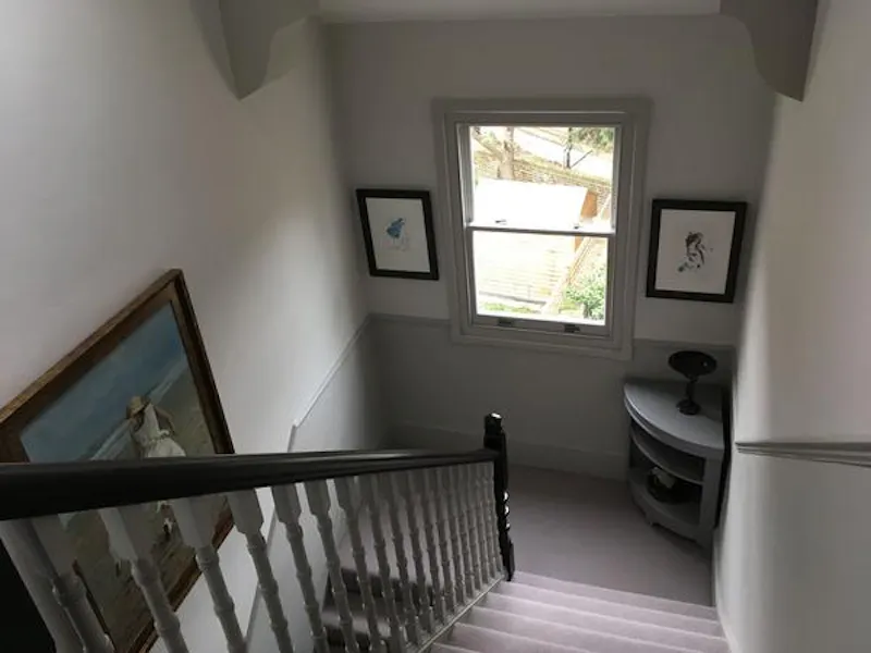 Staircase at Film location B1843 in London (photo 15)
