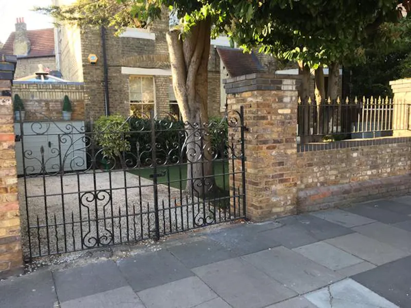 Film location B1843 in London (photo 37)