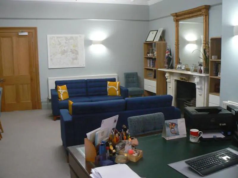 Office at Period Maidenhead School, J218 (photo 2)