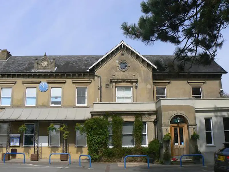 Period Maidenhead School, J218 (photo 18)