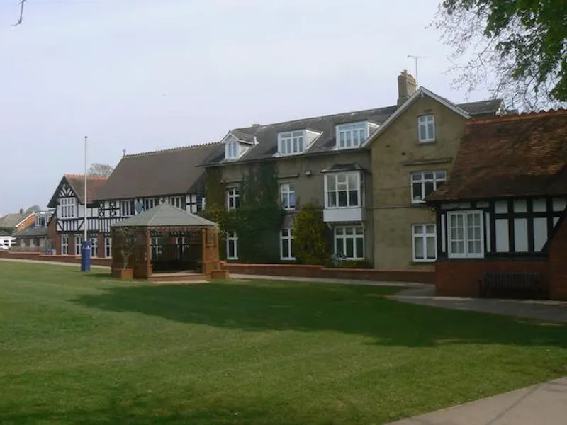 Period Maidenhead School, J218 (photo 21)
