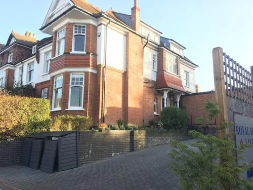 Colourful Muswell Hill home, B1846