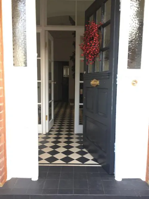 Colourful Muswell Hill home, B1846