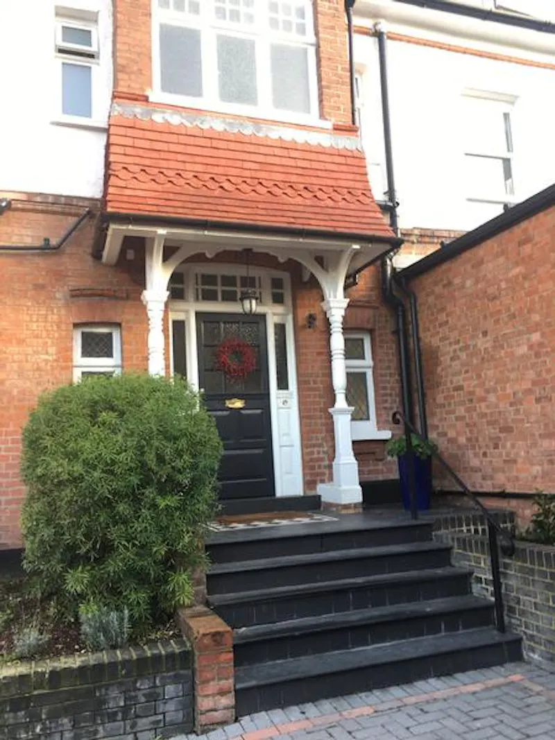 Colourful Muswell Hill home, B1846 (photo 27)