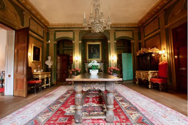 Entrance hall at Glorious Elstree Georgian Mansion, A1479 (photo 4)