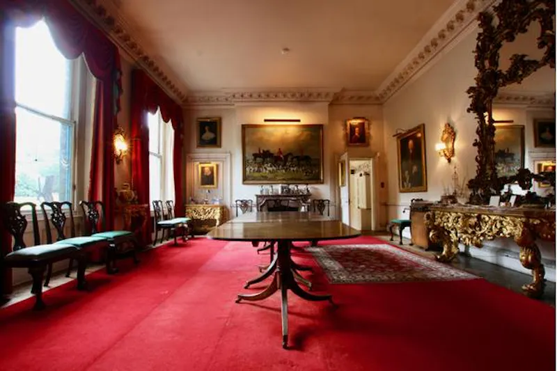 Dining room at Glorious Elstree Georgian Mansion, A1479 (photo 6)