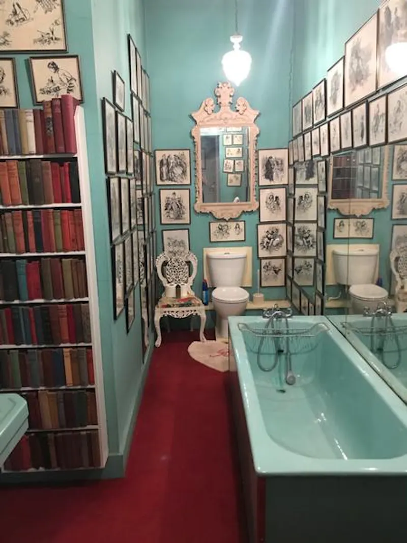 Bathroom at Glorious Elstree Georgian Mansion, A1479 (photo 15)