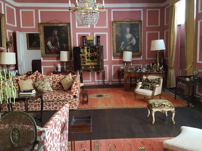 Drawing room at Magnificent Midlands manor, M320 (photo 6)