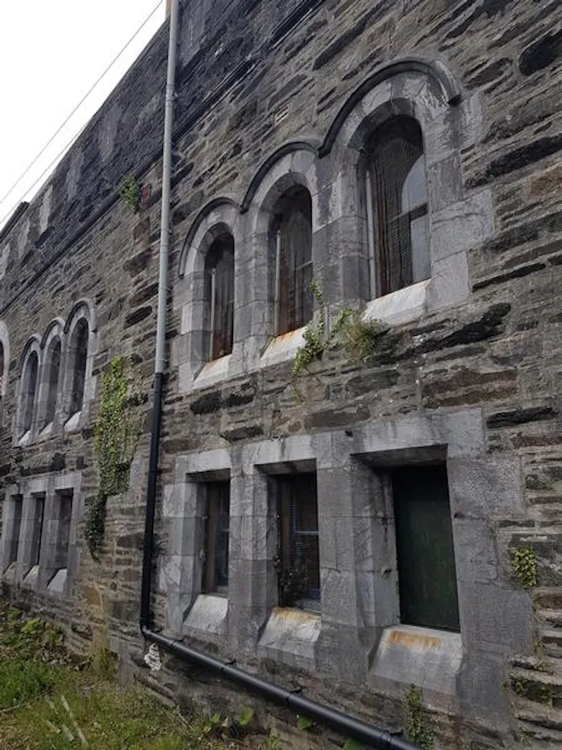 Historic Plymouth monument, Q134 (photo 2)