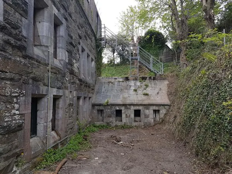 Historic Plymouth monument, Q134 (photo 19)