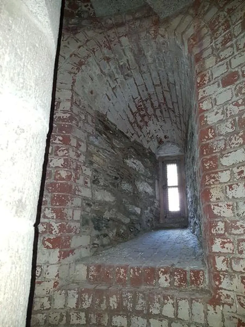 Historic Plymouth monument, Q134 (photo 22)
