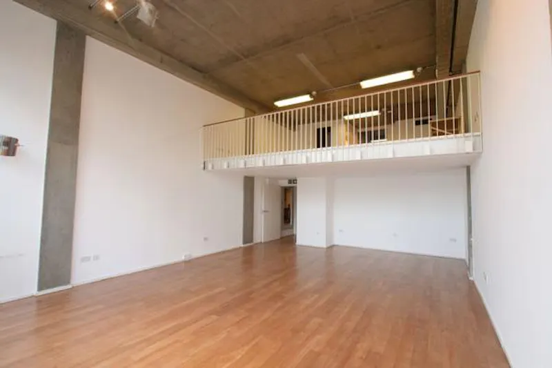 Mezzanine at Double height Hoxton Space, F1174 (photo 4)
