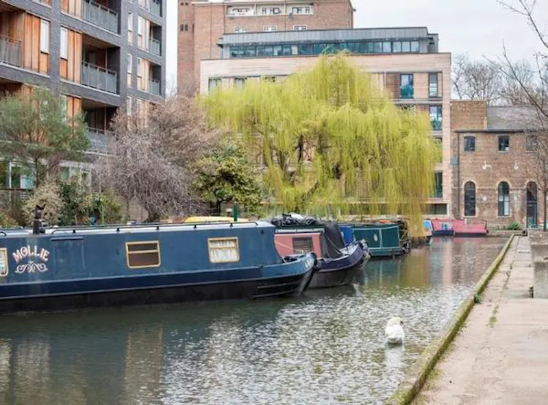 Views - Thames at Double height Hoxton Space, F1174 (photo 6)
