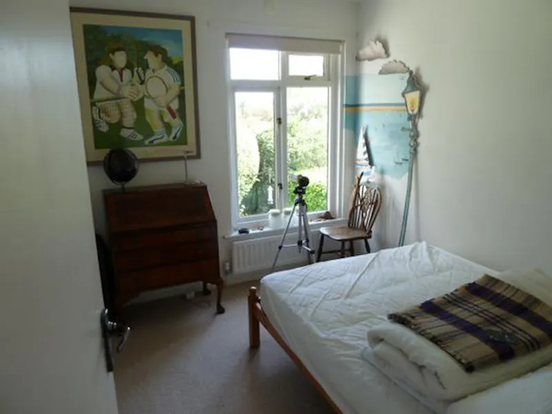 Bedroom at Film location C909 in Dorset (photo 7)