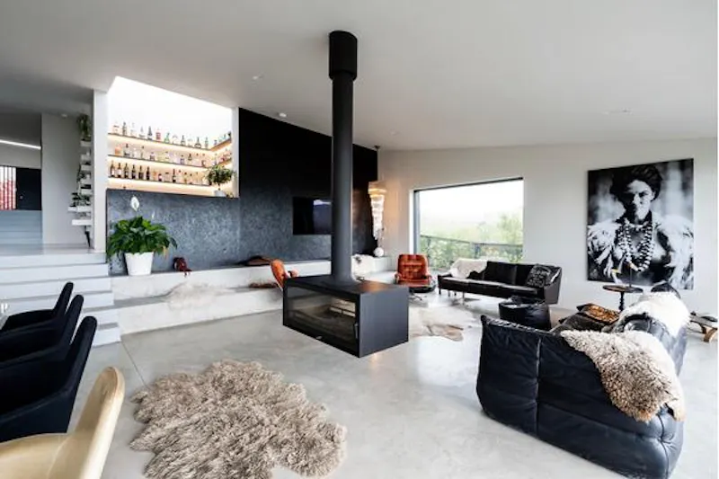 Living Room at Spectacular coastal black box, K441 (photo 17)
