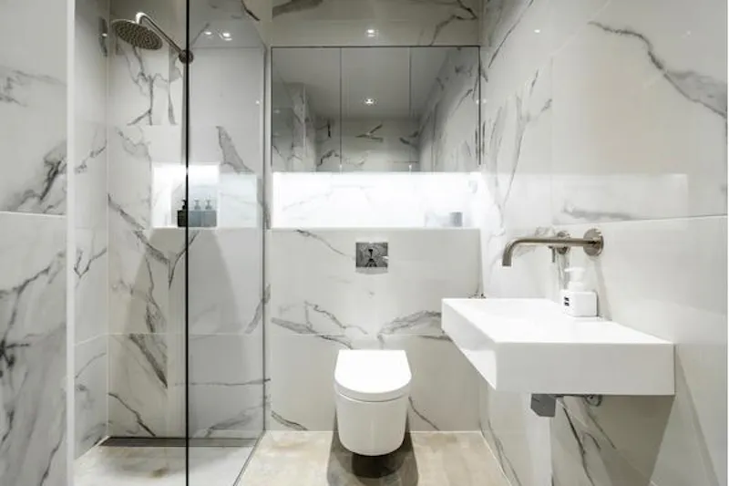Bathroom at Spectacular coastal black box, K441 (photo 33)
