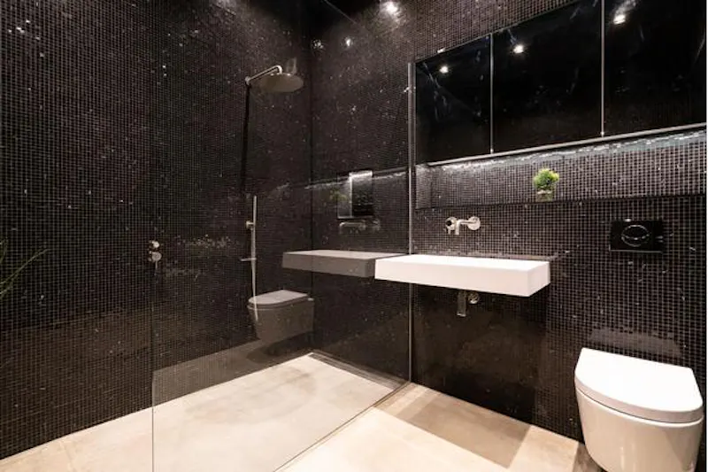 Bathroom at Spectacular coastal black box, K441 (photo 34)