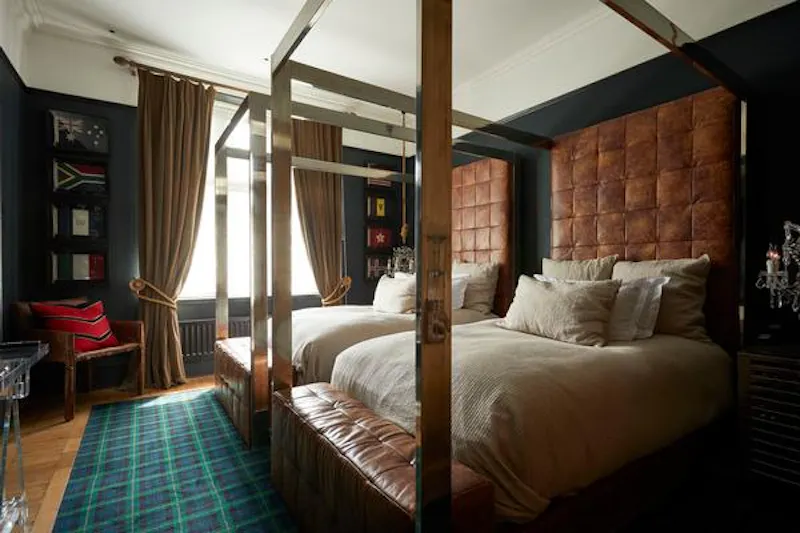 Bedroom at Luxury South Brent hotel, A1480 (photo 26)