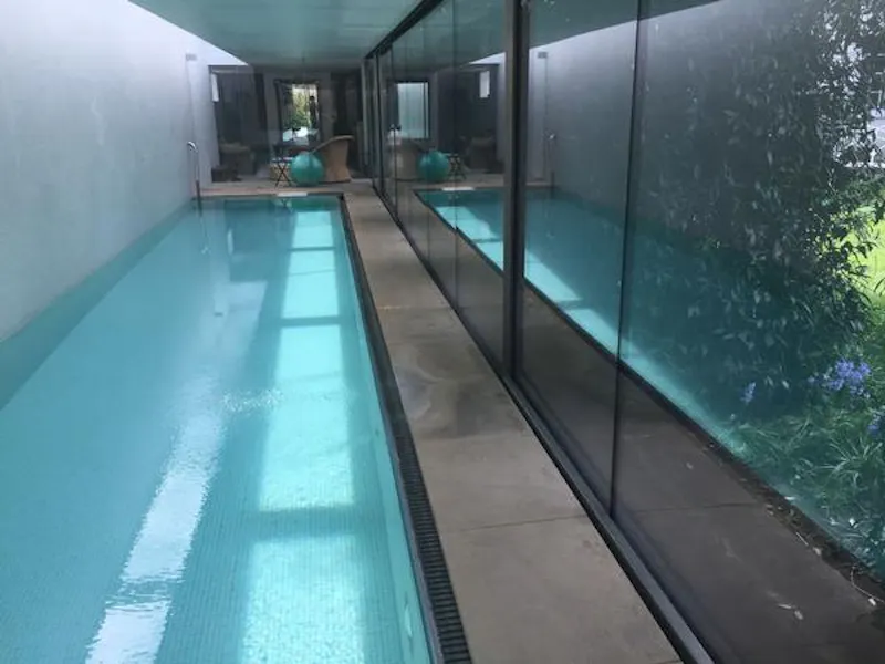 Swimming pool - indoor at Brentford house with indoor pool, A1481 (photo 16)