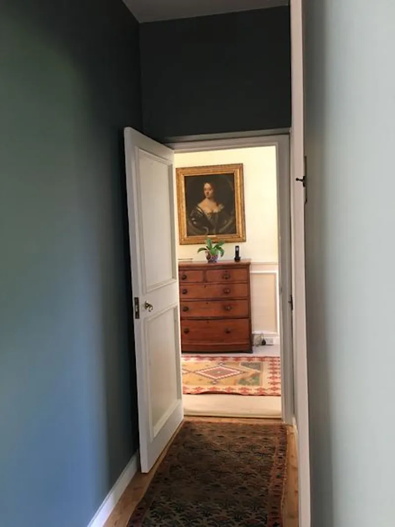 Corridor at Brentford house with indoor pool, A1481 (photo 30)