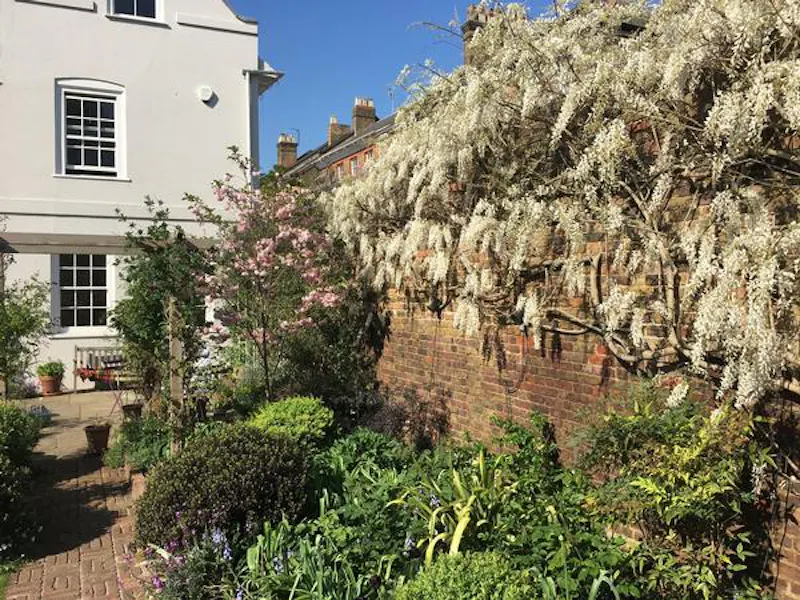 Brentford house with indoor pool, A1481 (photo 47)