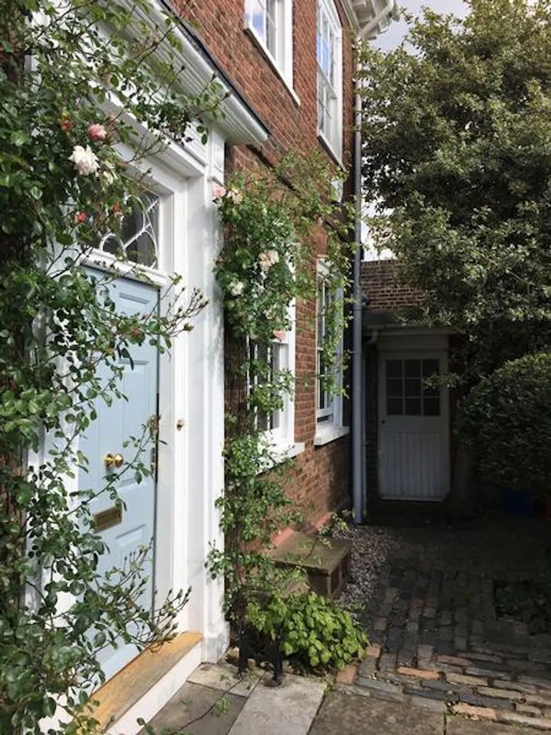 Brentford house with indoor pool, A1481 (photo 51)