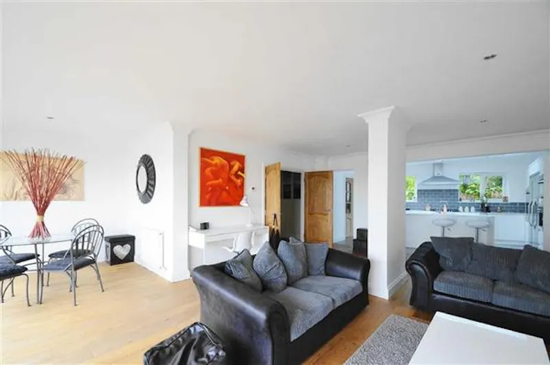 Sea view apartment in Chalkwell, F1177 (photo 5)