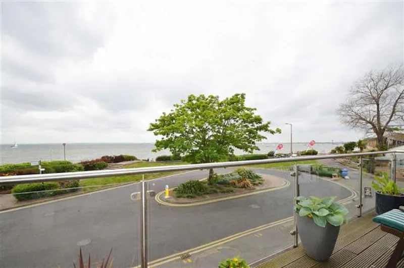 Sea view apartment in Chalkwell, F1177 (photo 23)