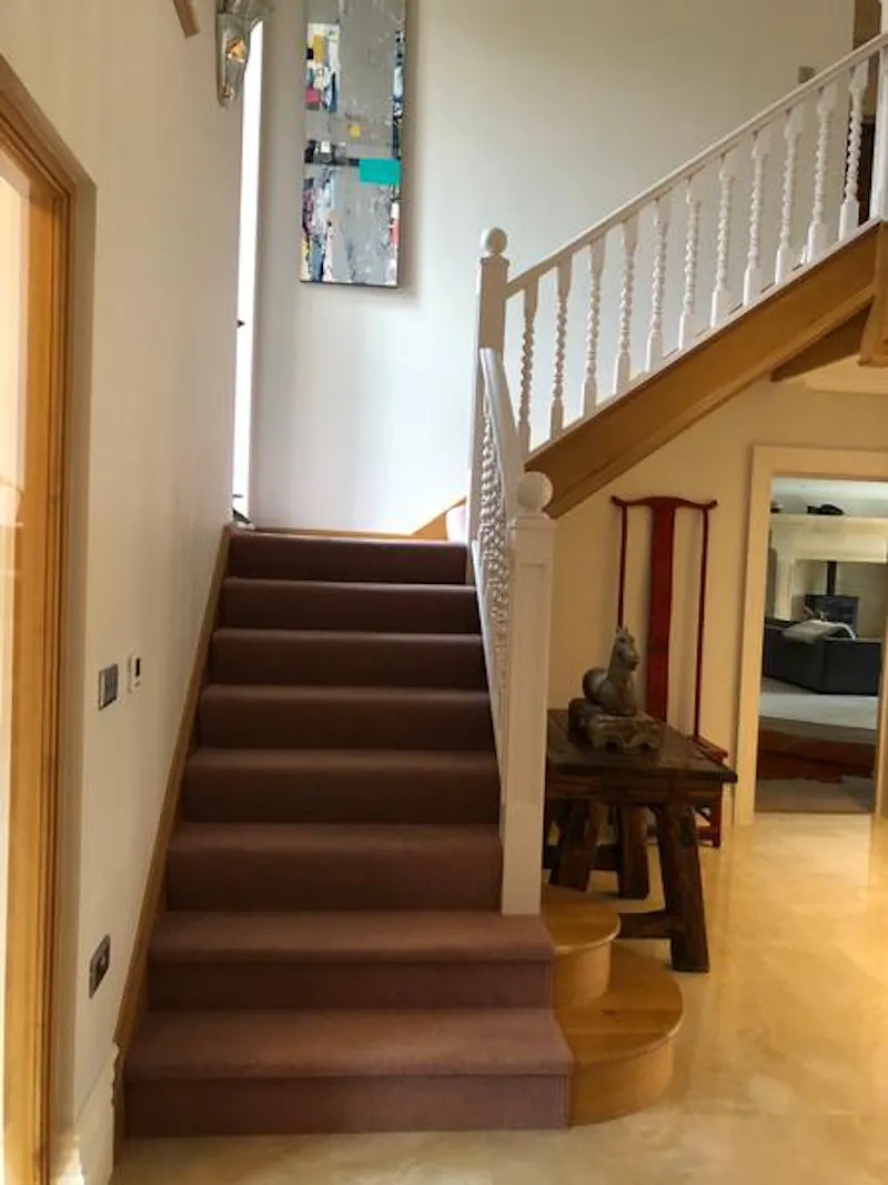 Staircase at Large Riverside Henley Home, D2400 (photo 15)