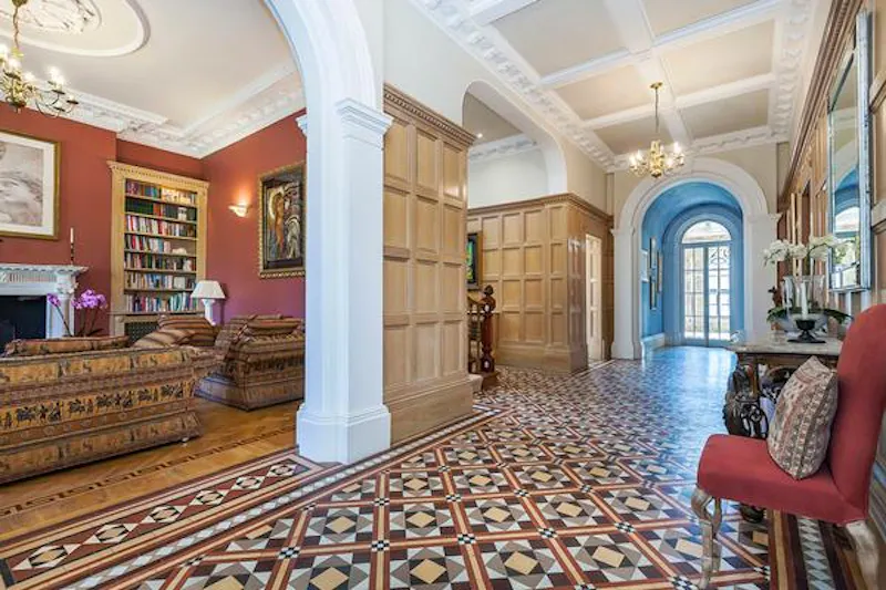 Lavish Eltham mansion, B1850 (photo 7)